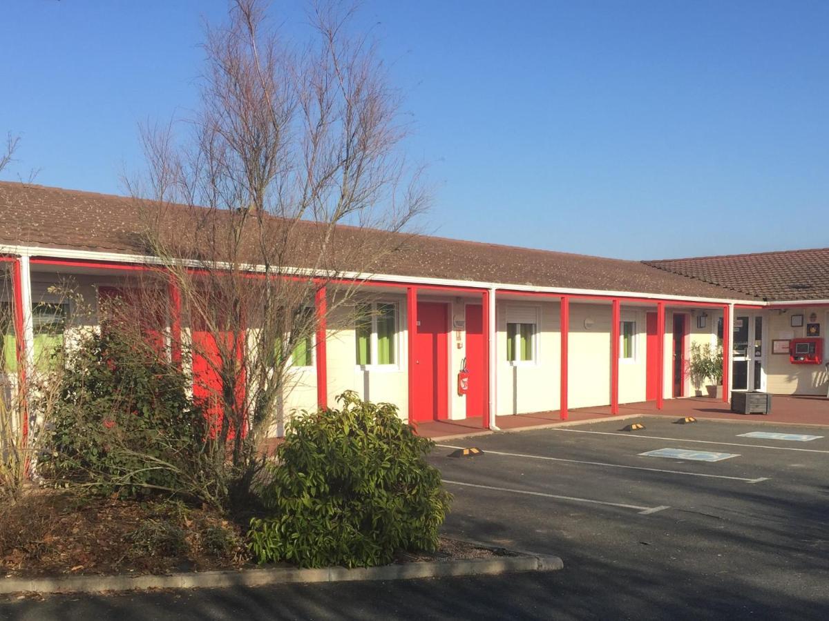 Fasthotel Saint-Amand-Montrond Orval Exterior photo
